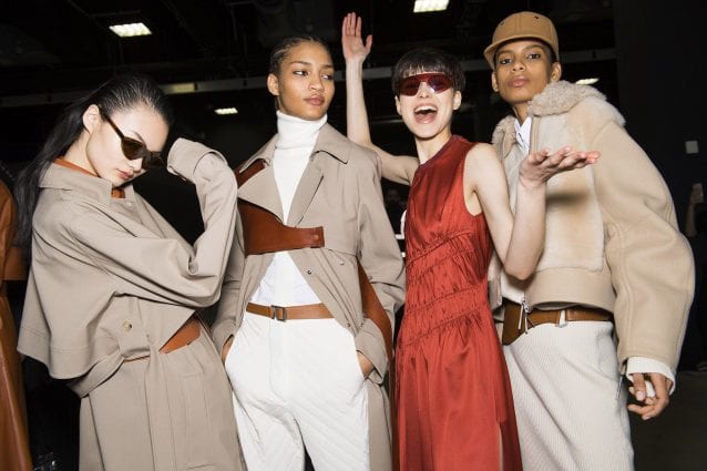 Cappotti rosa e minigonne sui pantaloni: le tendenze dalle passerelle Autunno/Inverno 19-20 3 da sinistra Gucci, Missoni, Blumarine